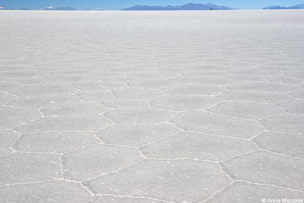 BOLIVIA: Salar de Uyuni - Travel Like Anna