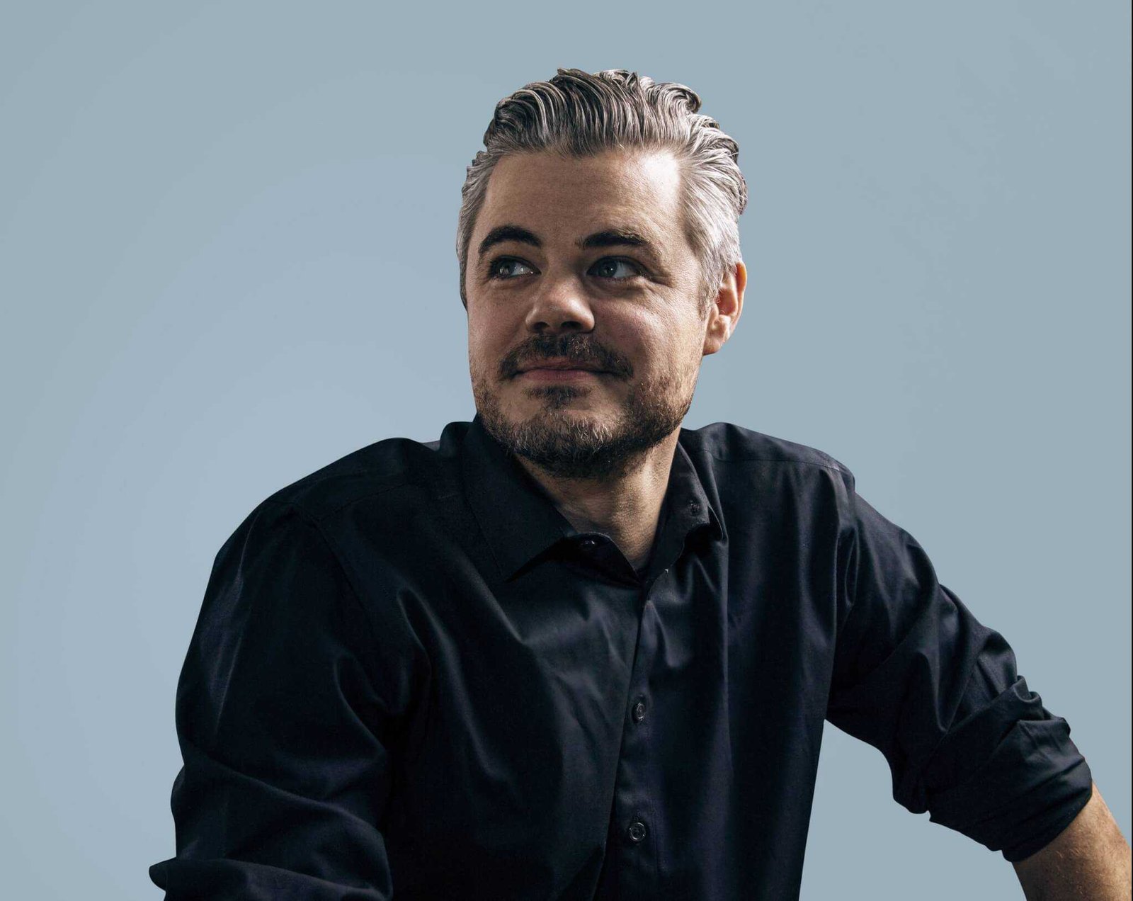 HerMoney Podcast: How Small Moves Can Make Big Impacts With Scott Harrison (Episode 132)