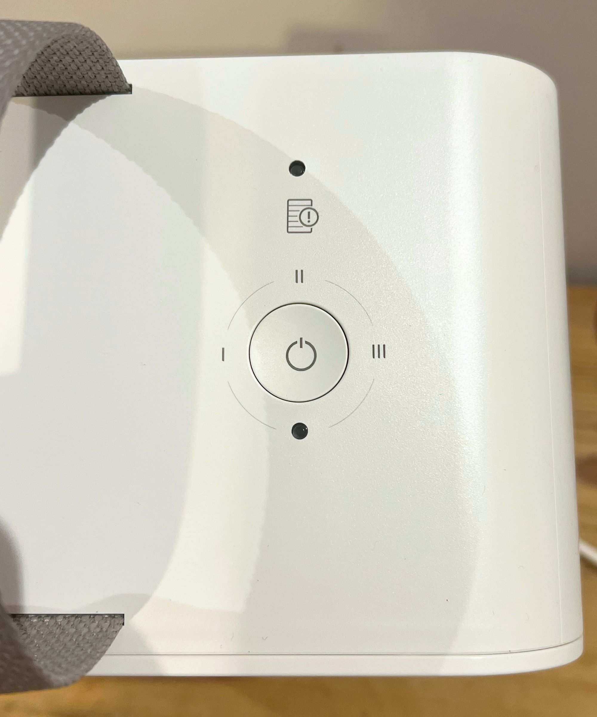 IKEA UPPÅTVIND Air purifier seen from the top to show the controls