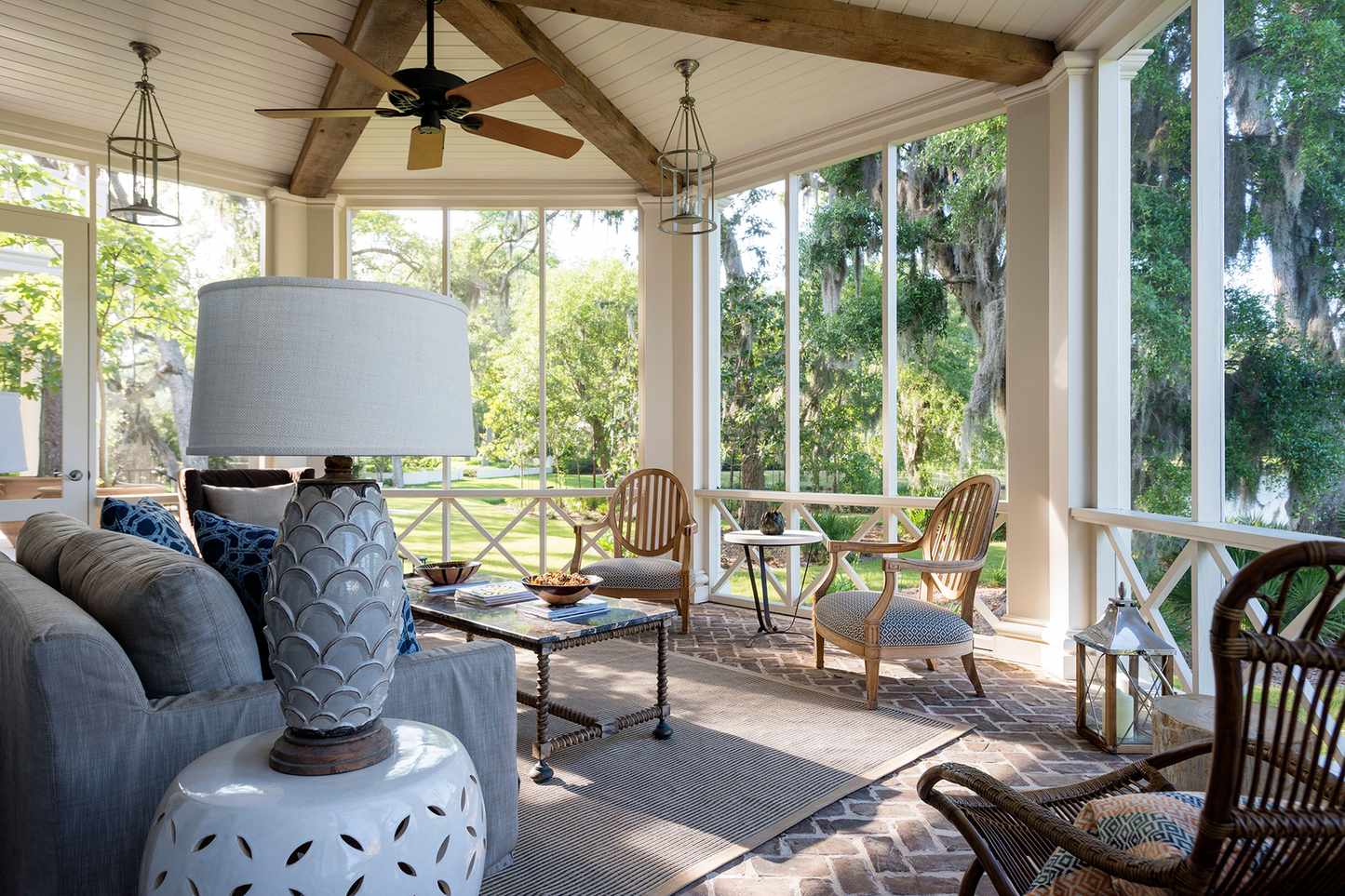 Country style sun room
