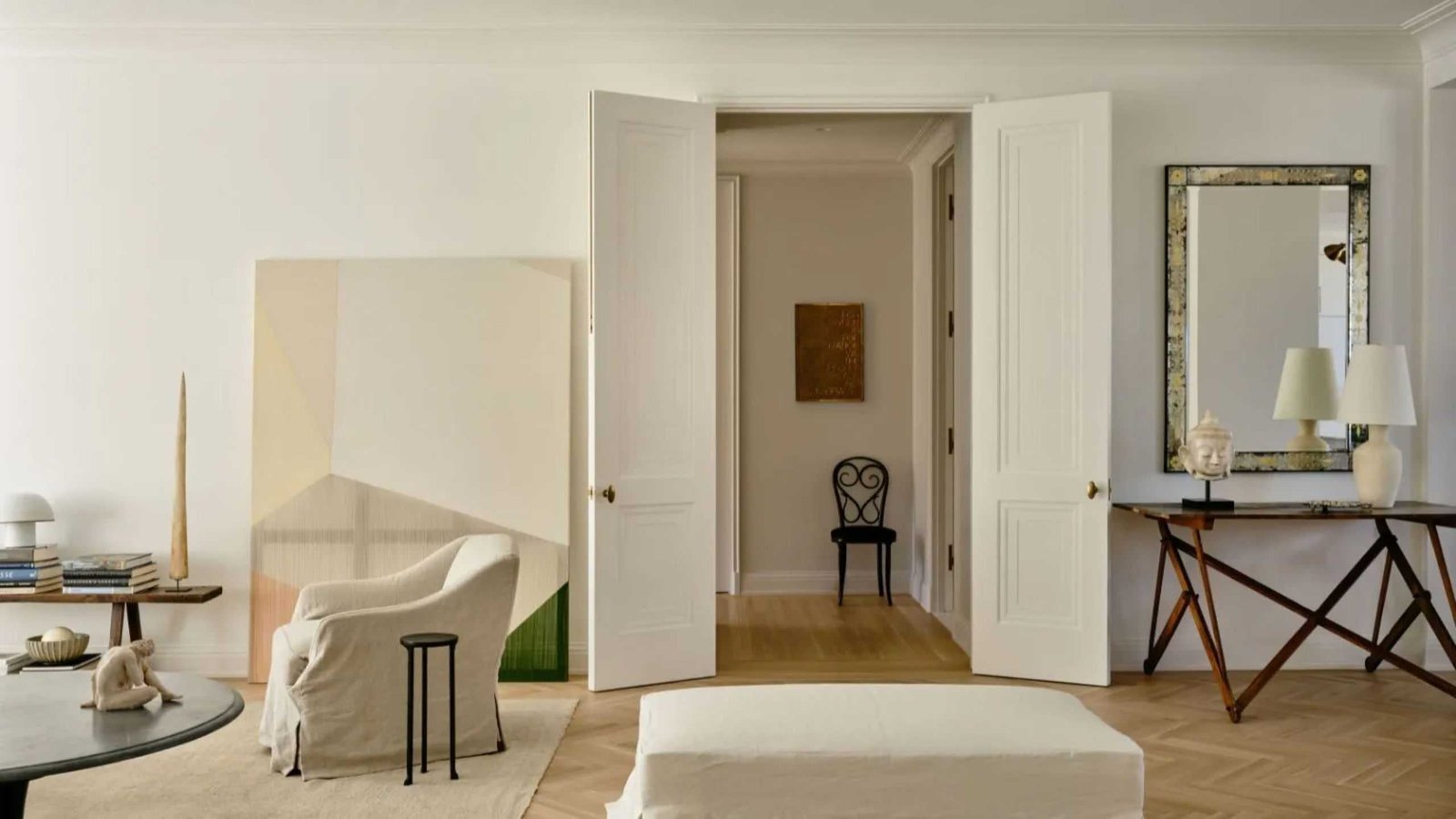 ‘Not Every Space Needs to Be Filled’ – Interior Designers on the Art of Negative Space and 7 Ways to Use It Well