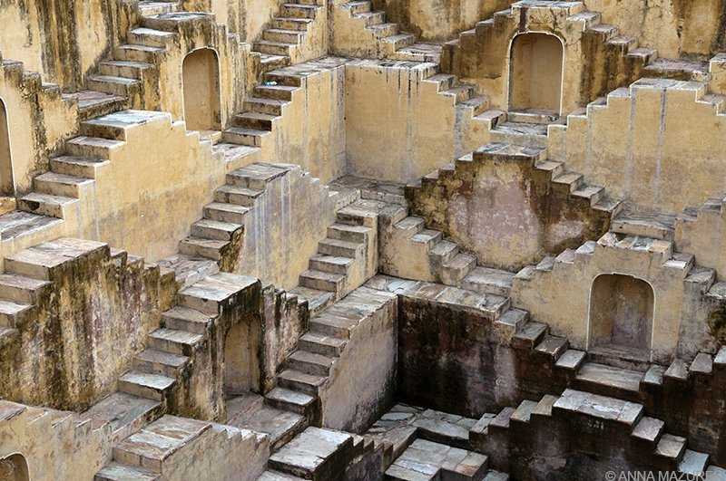 12 Places Not to Miss in India: Panna Mena k Kund