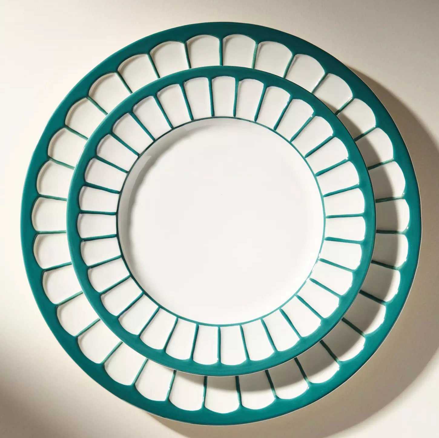 The Latte Stoneware Side Plates, Set of 4