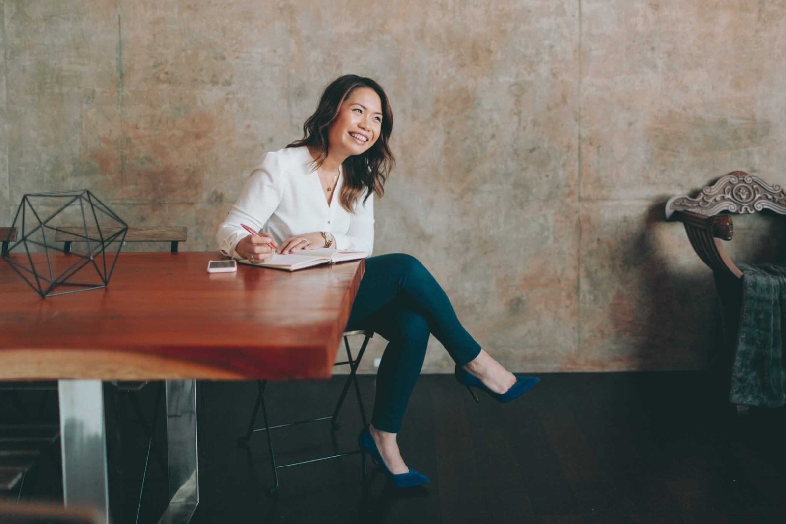Women Are Better Investors Than Men