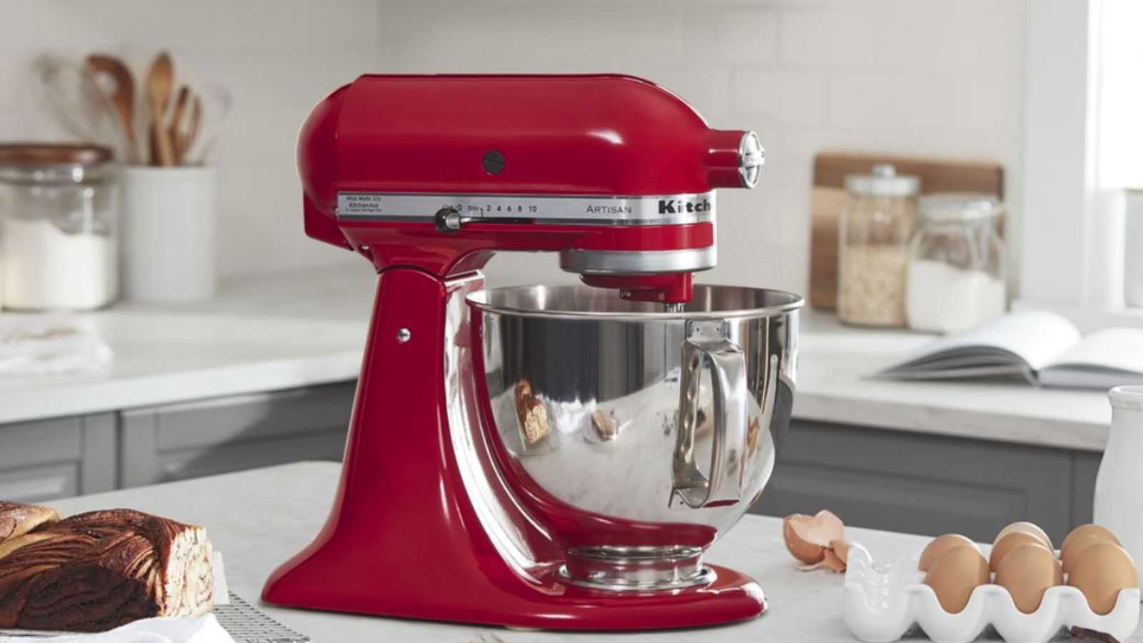 Here is how to get the most out of a stand mixer
