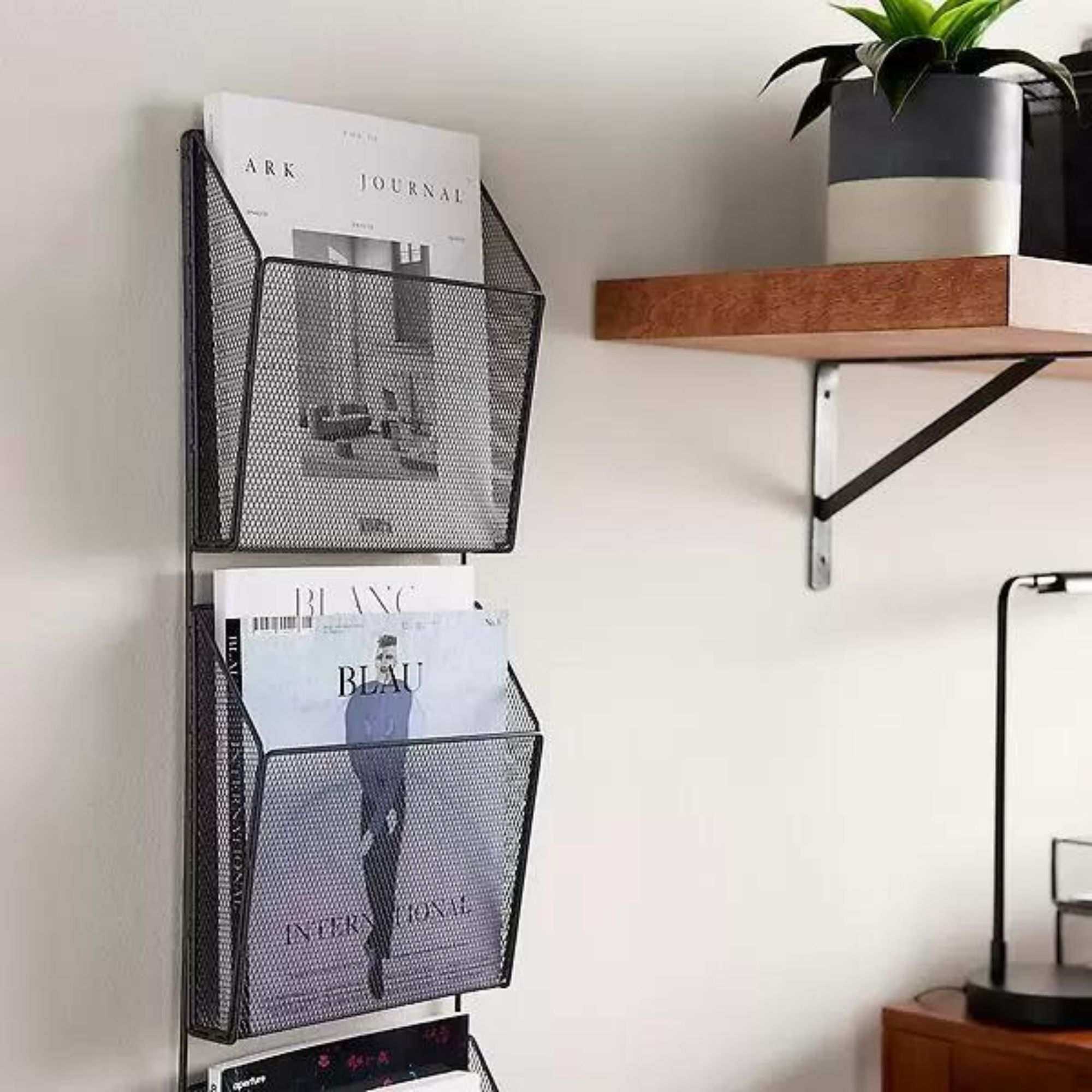 Wall storage