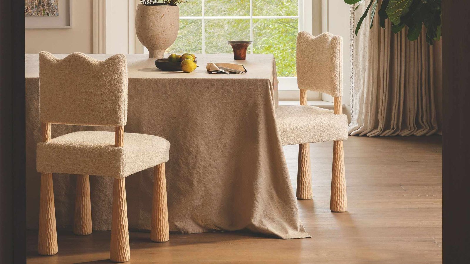 Straight Lines Are So Passé – 16 Pieces of Wavy Furniture That Make Playing It Safe Look a Little Boring