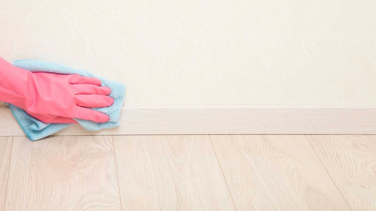 How to clean baseboards – pro tips for dusty, greasy, and painted surfaces