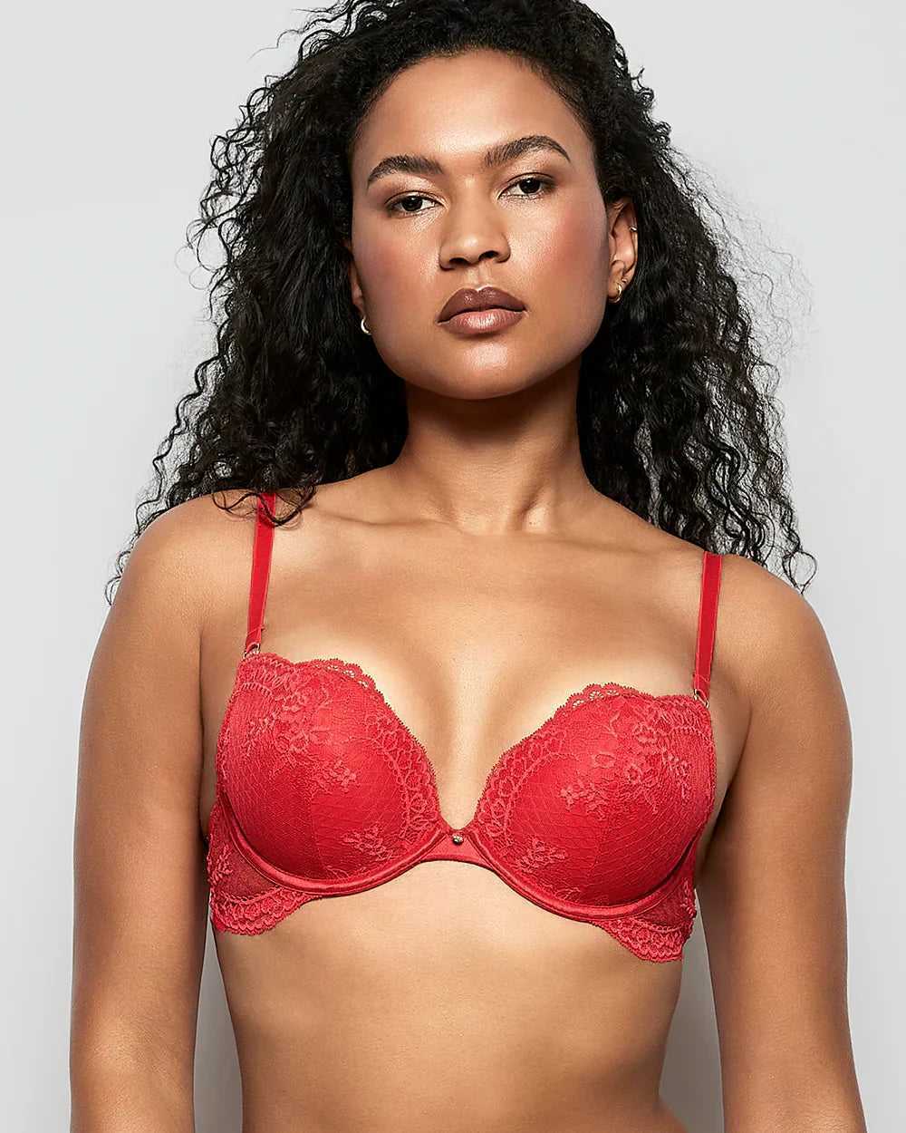 Is 30C Bra Size Small: Style for Petite Band Bodies
