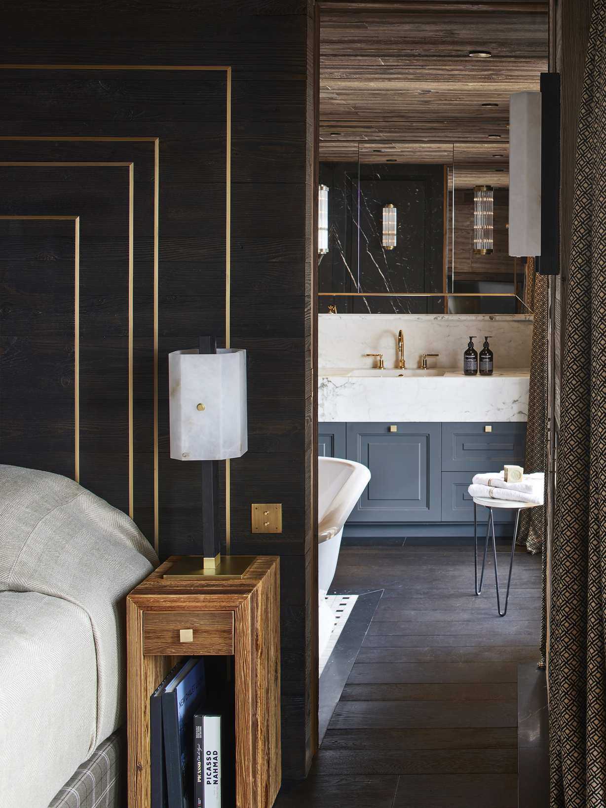 Bedroom with ensuite