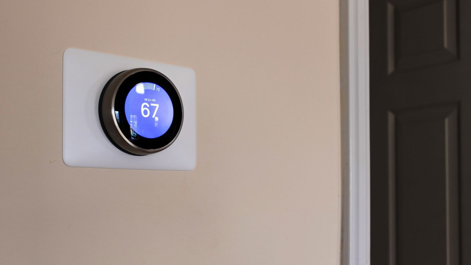 The Best Temperature to Set Your Thermostat in May for Spring Comfort and Energy Affordability