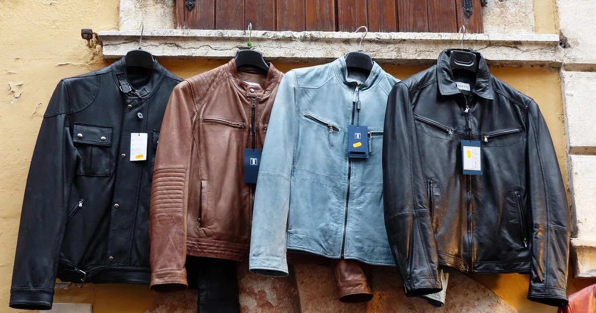 10 Essentials to Know Before Shopping Carhartt (2026)