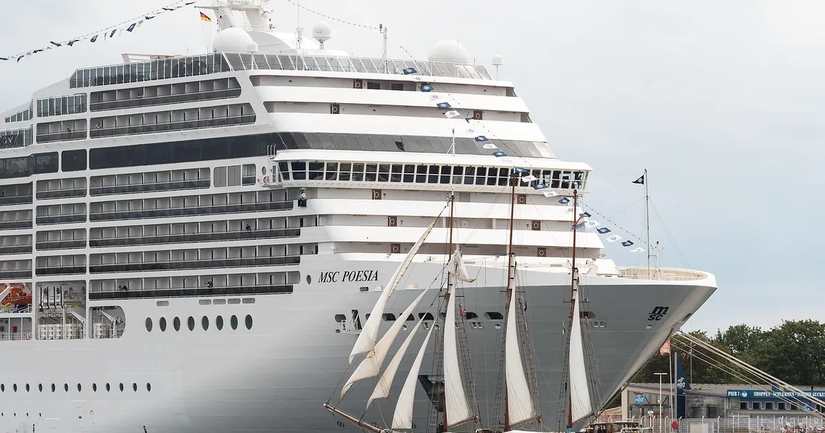 Where Smart Shoppers Find Carnival Deals in 2026