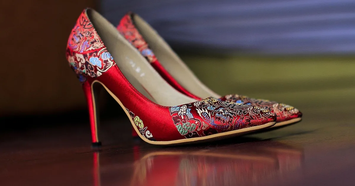 How to Get the Best Deal at Charles David: A Complete Fashion & Apparel Guide