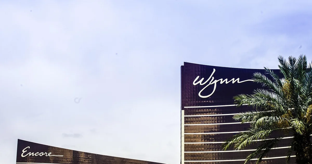 12 Insider Hacks for Cosmopolitan Las Vegas Shoppers