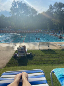 shannon's solo day at the pool