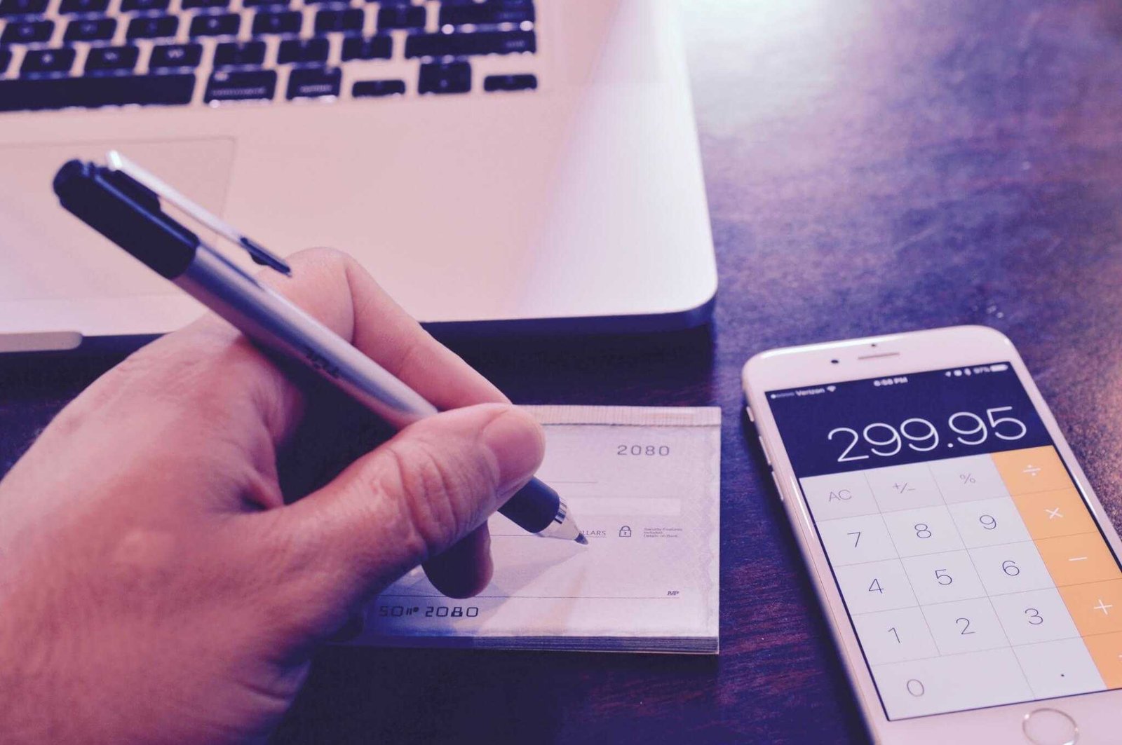 How to Write a Check -- A Quick Step-by-Step Guide