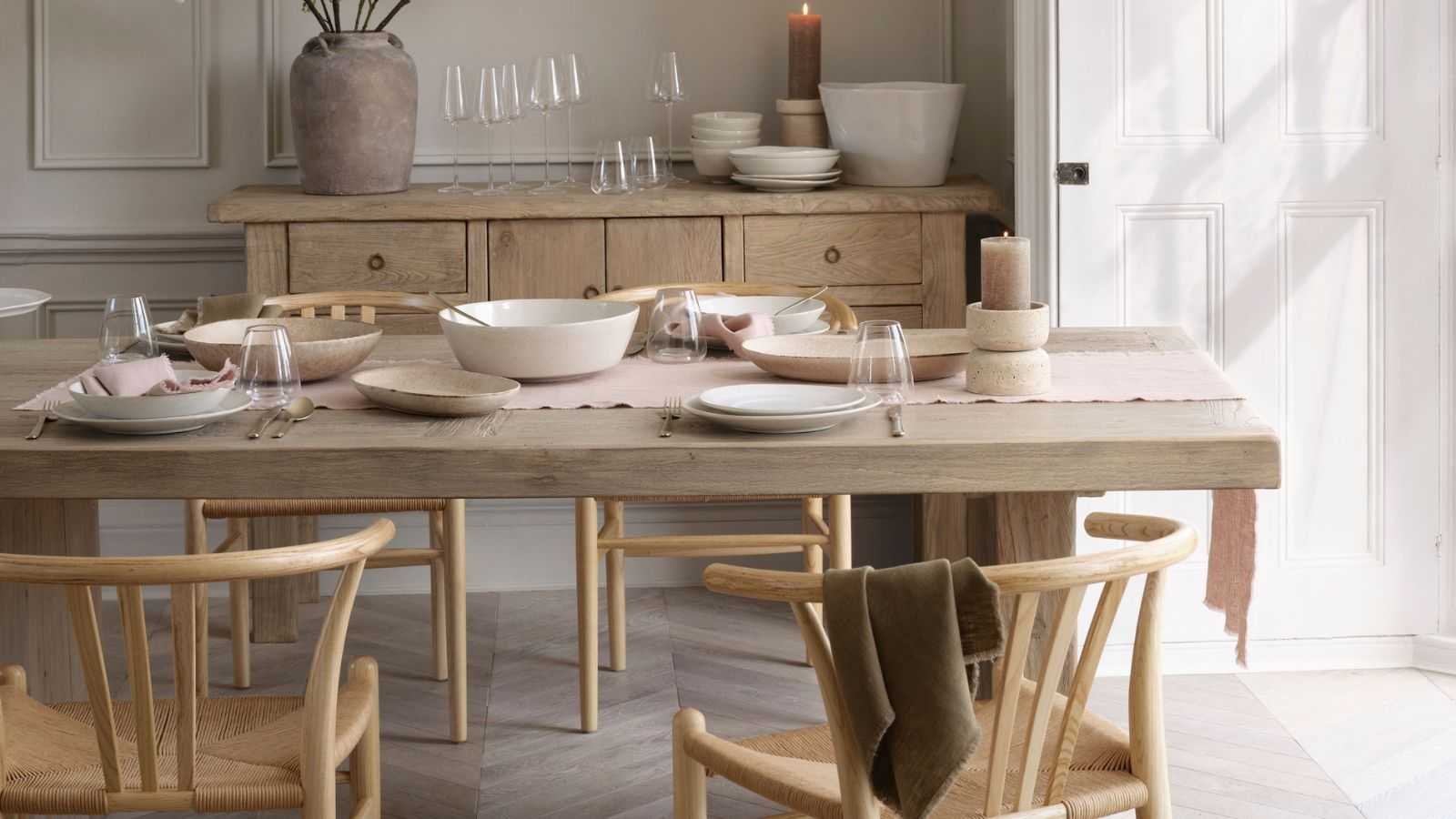 The best way to clean wood furniture – this is how the pros do it