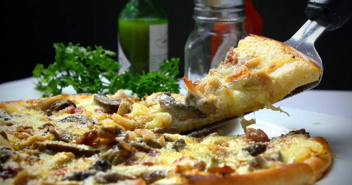 What to Know Before Shopping Giordano's in 2026