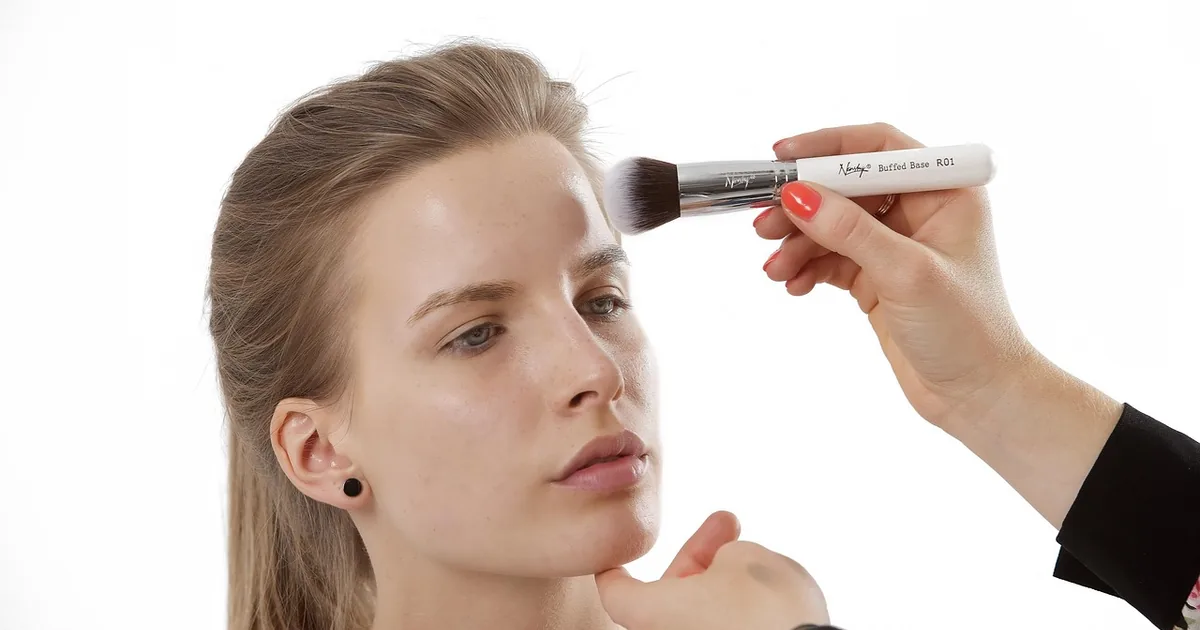 11 Glossier Shopping Hacks Frugal Shoppers Swear By