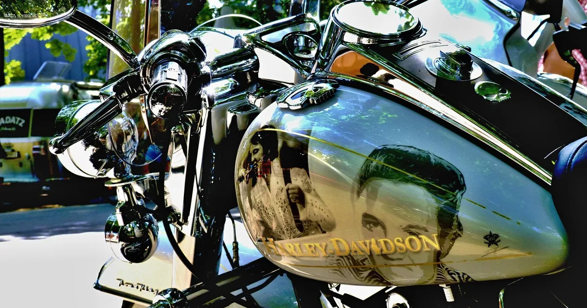 10 Ways to Save More at Graceland in 2026