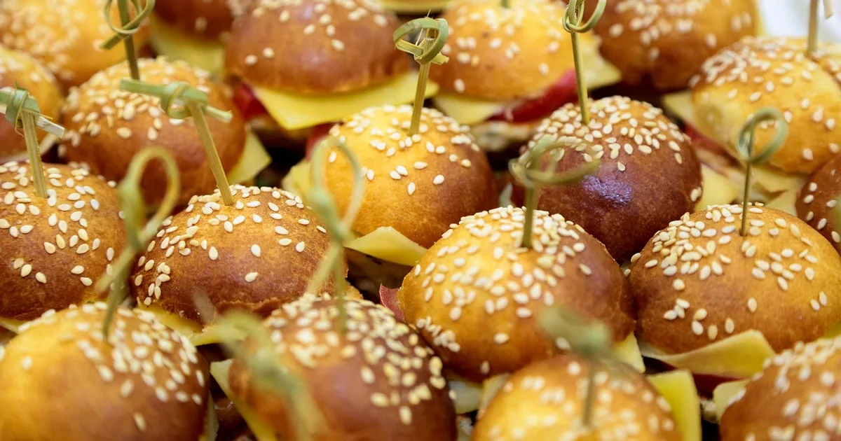 10 Jason's Deli Shopping Hacks Frugal Shoppers Swear By