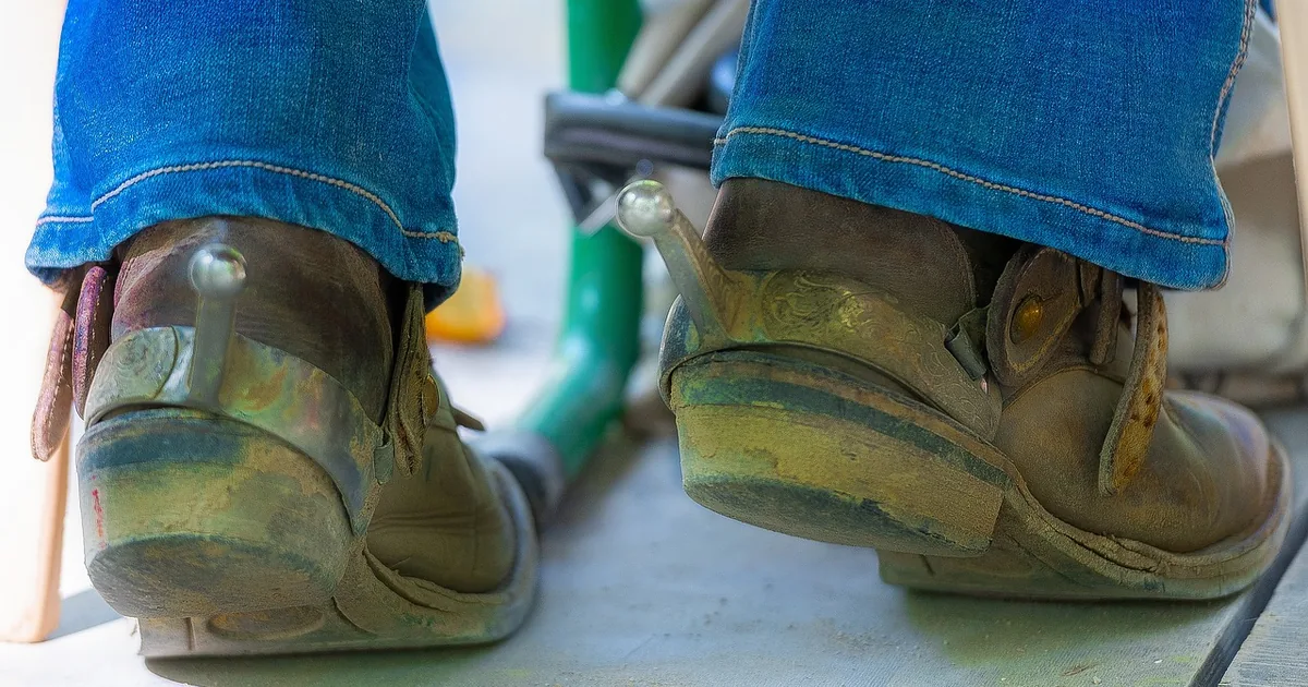 10 Justin Boots Shopping Hacks Frugal Shoppers Swear By