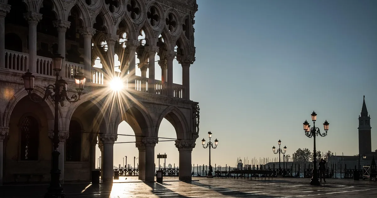 10 Smart Ways to Save on Mercari in 2026