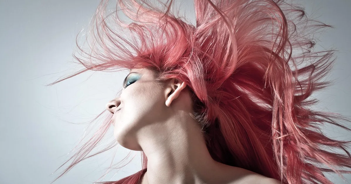 Where Smart Shoppers Find Queencosmetics Store Deals in 2026
